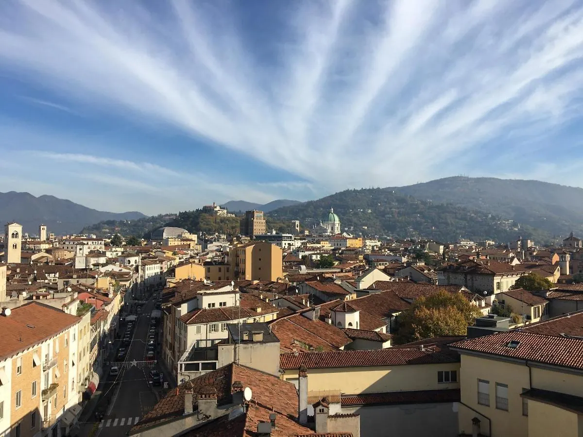 Apartment B&B Adelaide Brescia Italy